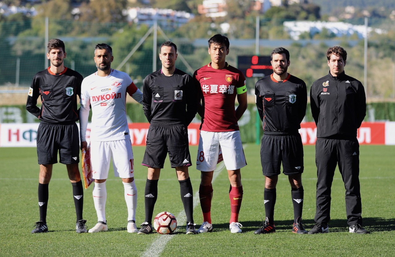 网球季后赛掀起高潮,西城雷豹队翻盘洞庭雄狮队,战至最后一刻——外援联手发威(经过一年各项网球公开赛的比拼) 网球季后赛掀起高潮,西城雷豹队翻盘洞庭雄狮队,战至最后一刻——外援联手发威(经过一年各项网球公开赛的比拼)