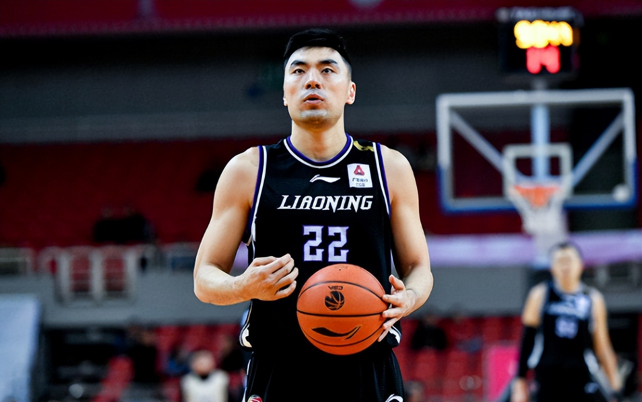 里程碑夜!米兰奥林匹亚战术微调;CBA常规赛加时末段刷纪录;目标明确;阵容厚度经受考验  里程碑夜!米兰奥林匹亚战术微调;CBA常规赛加时末段刷纪录;目标明确;阵容厚度经受考验