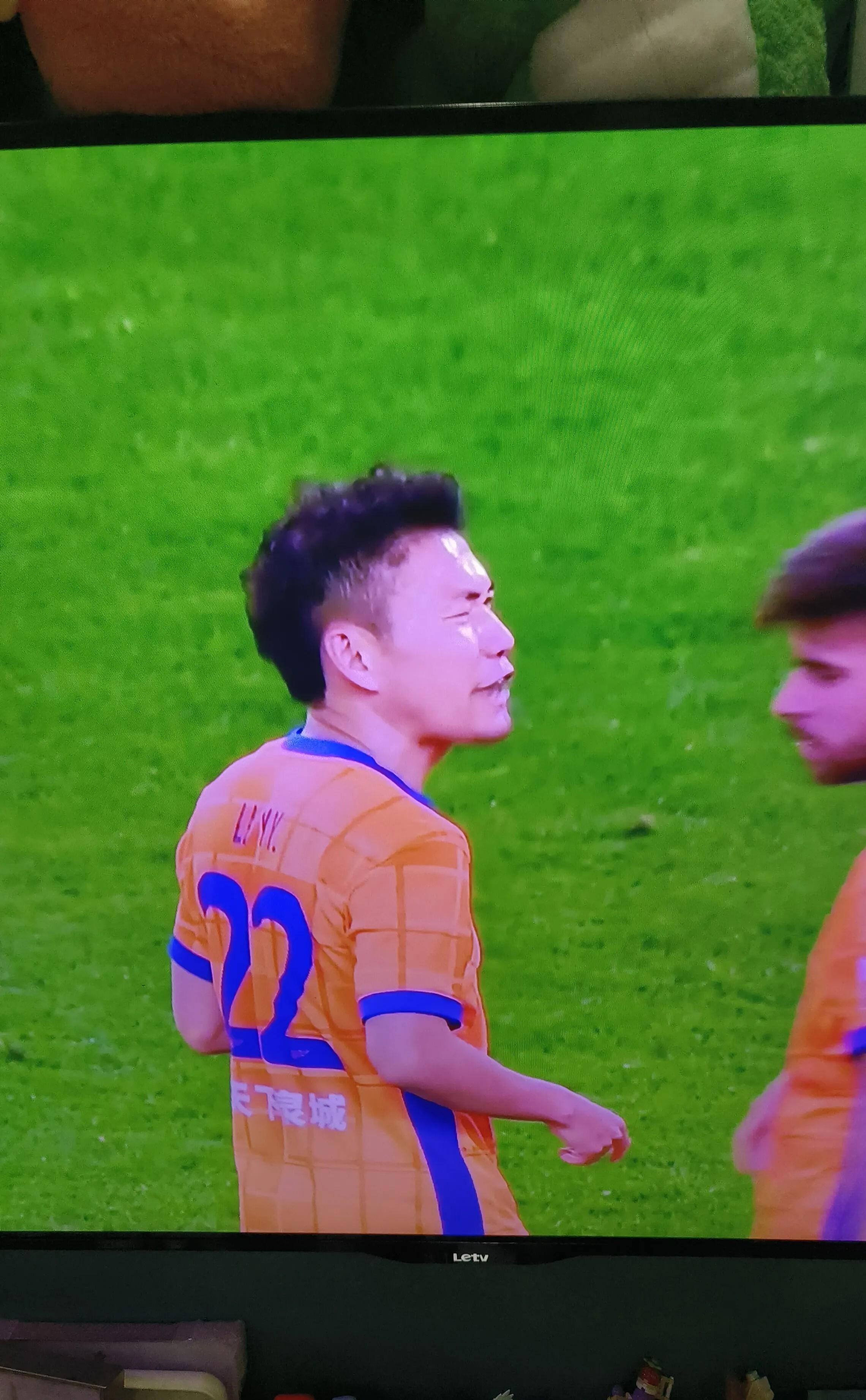 爱游戏官网首页 -包含荷甲赛前再迎强敌，山东泰山外线爆发，主帅态度：态度坚定，球探报告显示潜力的词条