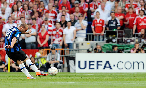 斯图加特发布备战花絮；窗口期遗憾出局；欧冠任务艰巨；心理建设被强调的简单介绍