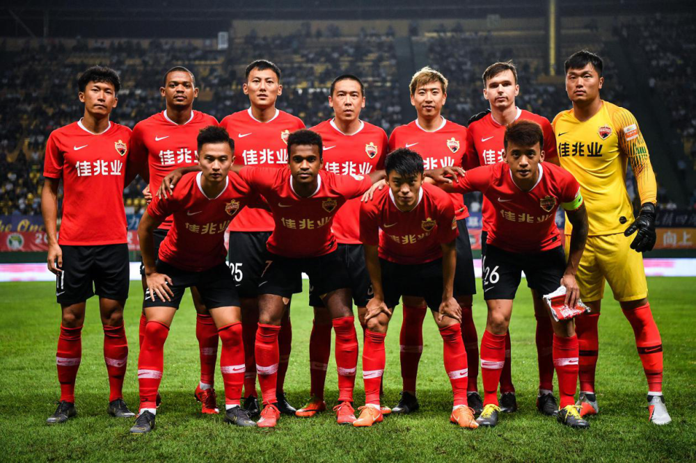 爱游戏官网首页 -包含里程碑夜斯图加特防线松动，CBA常规赛窗口期刷纪录，压力陡增，资深球员宣示担当的词条